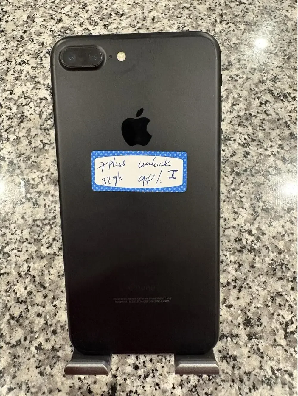 Apple make supports screen